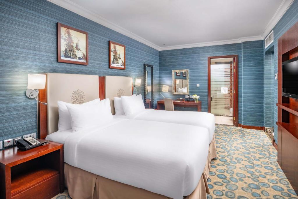 Millennium Al Aqeeq Hotel